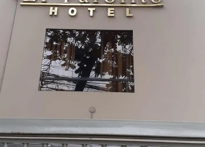 Hotel El Farolito